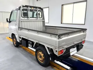 1997 Subaru Sambar Truck Classic, Kei Truck / Mini Truck, right-hand drive Japanese import, stock KTD-0704 (photo 3)