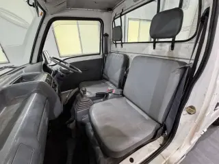 1997 Subaru Sambar Truck, Kei Truck / Mini Truck, right-hand drive Japanese import, stock KTD-0705 (photo 11)