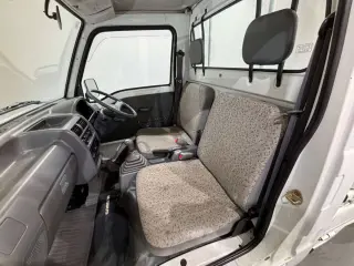 1997 Subaru Sambar Truck, Kei Truck / Mini Truck, right-hand drive Japanese import, stock KTD-0710 (photo 11)