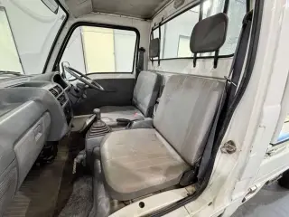 1997 Subaru Sambar Truck — White 4WD Kei Trucks, photo 11 of 25