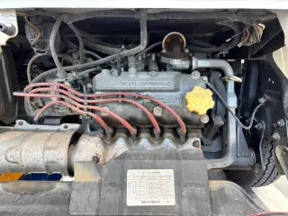 1997 Subaru Sambar Truck — White 4WD Kei Trucks, photo 7 of 25
