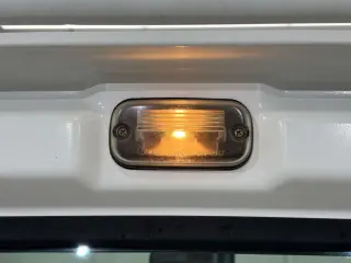1997 Subaru Sambar Truck — White 4WD Kei Trucks, photo 6 of 25