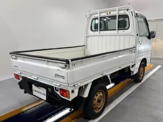 1997 Subaru Sambar Truck — White 4WD Kei Trucks, photo 4 of 25