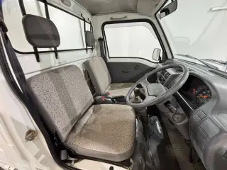 1997 Subaru Sambar Truck — White 4WD Kei Trucks, photo 10 of 25