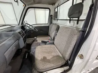 1997 Subaru Sambar Truck — White 4WD Kei Trucks, photo 11 of 25