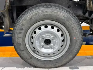 1997 Suzuki Carry Dump, Kei Truck / Mini Truck, right-hand drive Japanese import, stock KTD-0717 (photo 19)