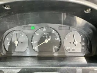 White 1997 Suzuki Carry Dump, 5-Speed Manual, imported kei truck, stock KTD-0718 (photo 12)