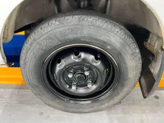 1997 Suzuki Carry Truck — White 2WD Kei Trucks, photo 15 of 23