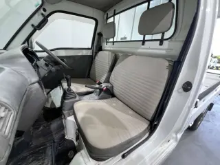 1997 Suzuki Carry Truck — White 2WD Kei Trucks, photo 10 of 24