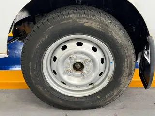 1997 Suzuki Carry Truck — White 4WD Kei Trucks, photo 20 of 27