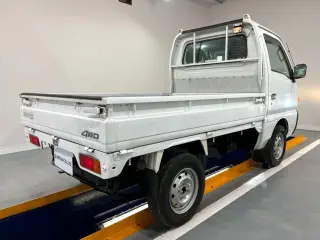1997 Suzuki Carry Truck — White 4WD Kei Trucks, photo 4 of 27