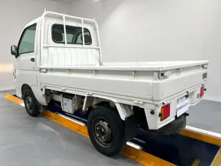 1998 Daihatsu Hijet Truck, Kei Truck / Mini Truck, right-hand drive Japanese import, stock KTD-0725 (photo 3)