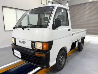 White 1998 Daihatsu Hijet Truck, 15,200 miles, EF 660 cc, stock KTD-0726 (photo 2)