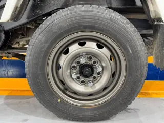 White 1998 Daihatsu Hijet Truck, 5-Speed Manual, imported kei truck, stock KTD-0726 (photo 16)