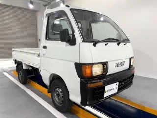 White 1998 Daihatsu Hijet Truck 4WD kei truck for sale, stock KTD-0726 (photo 1)