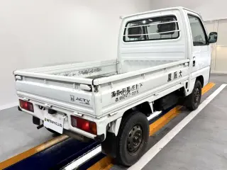 1998 Honda Acty Truck — White 2WD Kei Trucks, photo 4 of 24