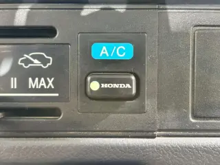 1998 Honda Acty Truck — White 2WD Kei Trucks, photo 11 of 24