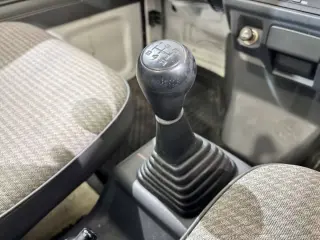 White 1998 Honda Acty Truck, 5-Speed Manual, imported kei truck, stock KTD-0729 (photo 12)