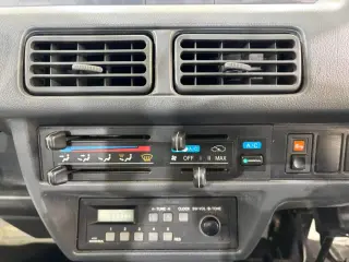 1998 Honda Acty Truck, Kei Truck / Mini Truck, right-hand drive Japanese import, stock KTD-0732 (photo 11)