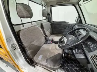 1998 Honda Acty Truck — Yellow 4WD Kei Trucks, photo 8 of 24