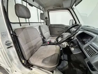 White 1998 Honda Acty Truck 4WD kei truck for sale, stock KTD-0741 (photo 9)