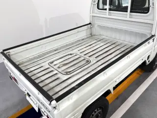 1998 Honda Acty Truck — White 4WD Kei Trucks, photo 5 of 24