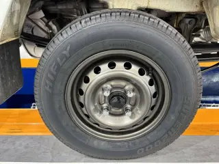 1998 Honda Acty Truck — White 4WD Kei Trucks, photo 14 of 24
