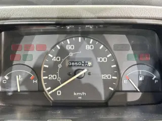 1998 Honda Acty Truck — White 4WD Kei Trucks, photo 8 of 24