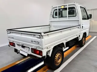 1998 Honda Acty Truck — White 4WD Kei Trucks, photo 4 of 24