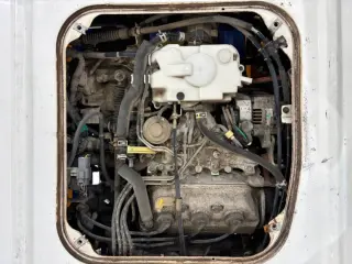 1998 Honda Acty Truck — White 4WD Kei Trucks, photo 7 of 24