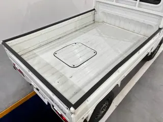 1998 Honda Acty Truck — White 4WD Kei Trucks, photo 5 of 24