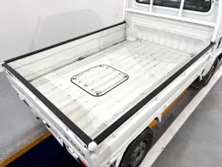 1998 Honda Acty Truck — White 4WD Kei Trucks, photo 5 of 26
