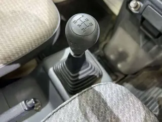 1998 Honda Acty Truck — White 4WD Kei Trucks, photo 13 of 24