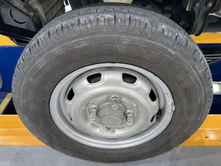 1998 Honda Acty Truck — White 4WD Kei Trucks, photo 15 of 24