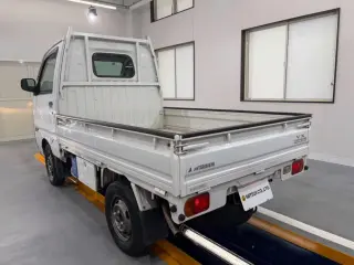 1998 Mitsubishi Minicab Truck, Kei Truck / Mini Truck, right-hand drive Japanese import, stock KTD-0751 (photo 3)
