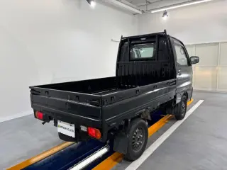 1998 Mitsubishi Minicab Truck — Black 4WD Kei Trucks, photo 4 of 27