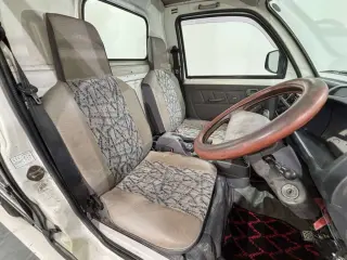 1998 Mitsubishi Minicab Truck — Black 4WD Kei Trucks, photo 9 of 27