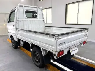 1998 Mitsubishi Minicab Truck, Kei Truck / Mini Truck, right-hand drive Japanese import, stock KTD-0753 (photo 3)