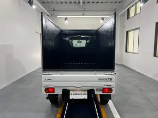 White 1998 Mitsubishi Minicab Truck, Automatic, imported kei truck, stock KTD-0756 (photo 4)