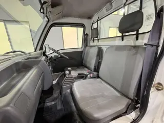1998 Subaru Sambar Truck, Kei Truck / Mini Truck, right-hand drive Japanese import, stock KTD-0763 (photo 11)