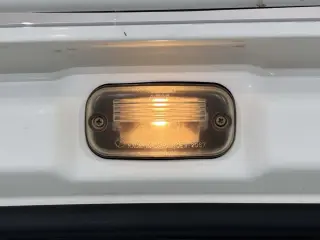 1998 Subaru Sambar Truck — White 4WD Kei Trucks, photo 6 of 25