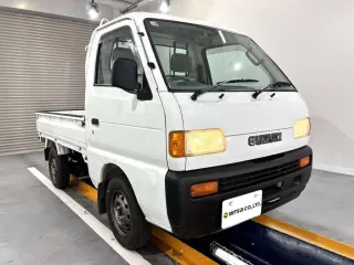 1998 Suzuki Carry Truck — White 4WD Kei Trucks, photo 1 of 27