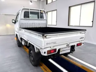 1998 Suzuki Carry Truck — White 4WD Kei Trucks, photo 3 of 26