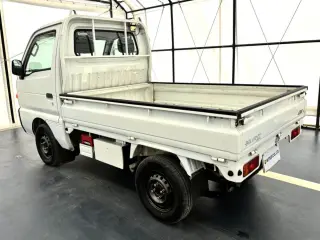1998 Suzuki Carry Truck — White 4WD Kei Trucks, photo 3 of 27