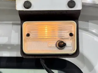 1998 Suzuki Carry Truck — White 4WD Kei Trucks, photo 6 of 26