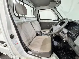 1998 Suzuki Carry Truck — White 4WD Kei Trucks, photo 9 of 26