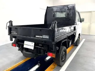 1999 Daihatsu Hijet Dump — White 4WD Kei Trucks, photo 9 of 29
