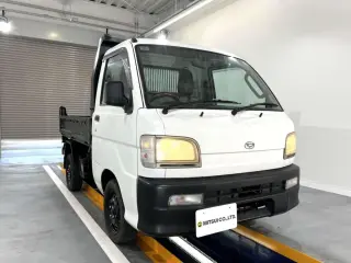 1999 Daihatsu Hijet Dump — White 4WD Kei Trucks, photo 8 of 29