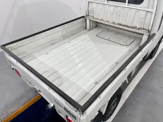1999 Daihatsu Hijet Truck Jumbo — White 2WD Kei Trucks, photo 5 of 26