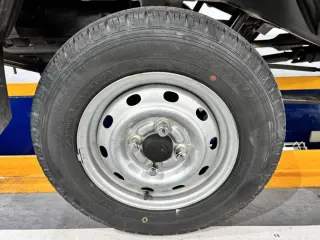 Green 1999 Daihatsu Hijet Truck, 73,500 miles, EF 660 cc, stock KTD-0781 (photo 14)